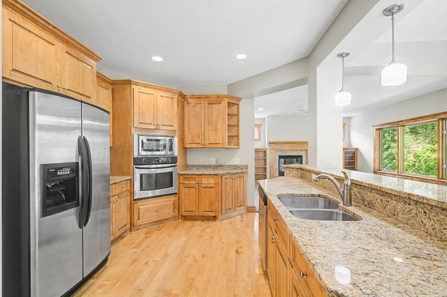 433 Majestic Court, Shoreview, MN 55126