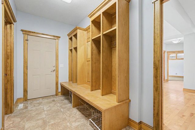 433 Majestic Court, Shoreview, MN 55126