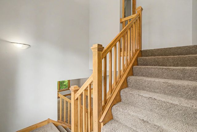 433 Majestic Court, Shoreview, MN 55126