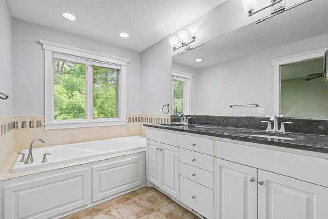 433 Majestic Court, Shoreview, MN 55126