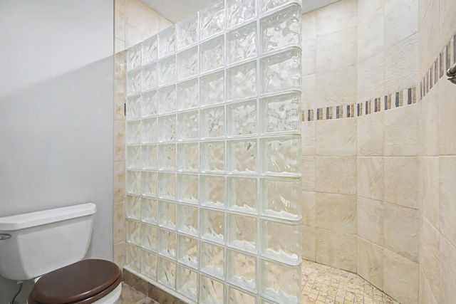 433 Majestic Court, Shoreview, MN 55126