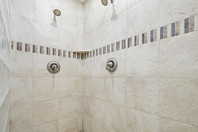 433 Majestic Court, Shoreview, MN 55126