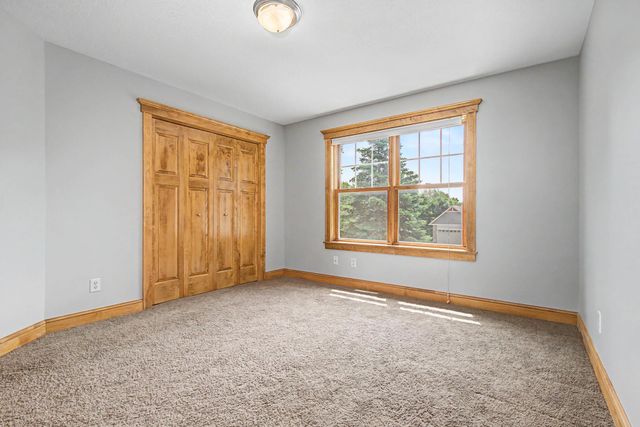 433 Majestic Court, Shoreview, MN 55126