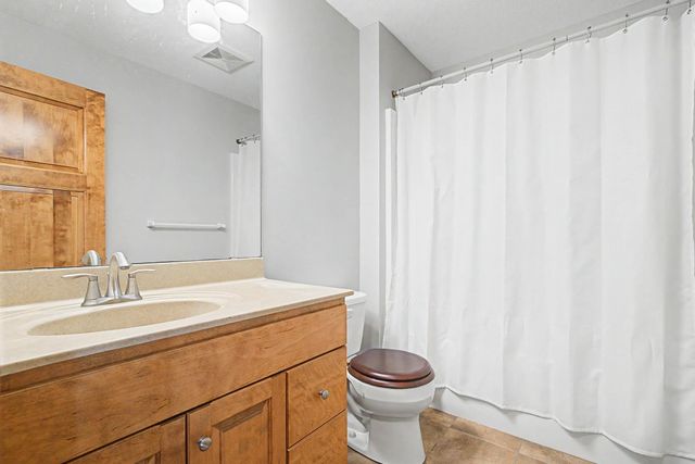 433 Majestic Court, Shoreview, MN 55126