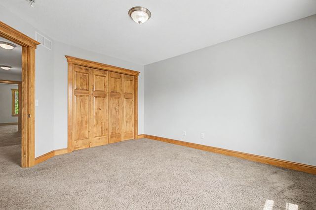 433 Majestic Court, Shoreview, MN 55126