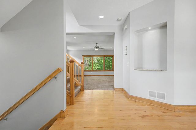 433 Majestic Court, Shoreview, MN 55126