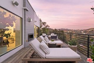 8509 Crescent Drive, Los Angeles, CA 90046