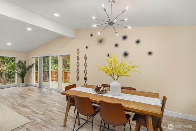 6279 NE 154th Street, Kenmore, WA 98028