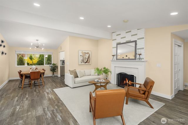 6279 NE 154th Street, Kenmore, WA 98028