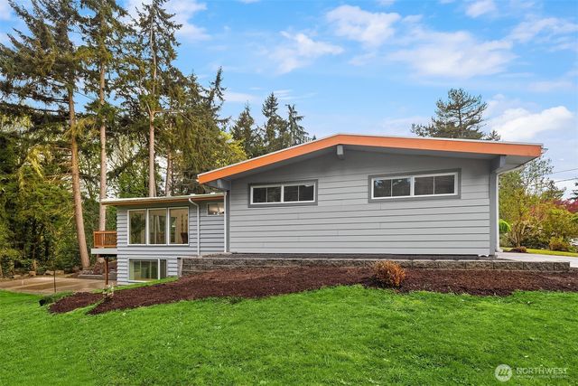 6279 NE 154th Street, Kenmore, WA 98028