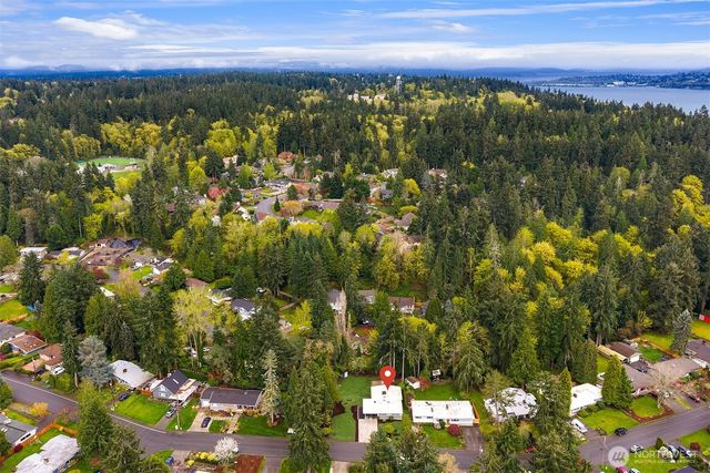 6279 NE 154th Street, Kenmore, WA 98028