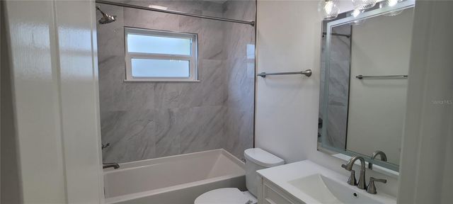 4018 29TH AVENUE W, Bradenton, FL 34205