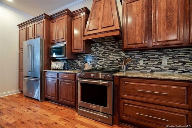 902 Hollis Road, Westlake, LA 70669