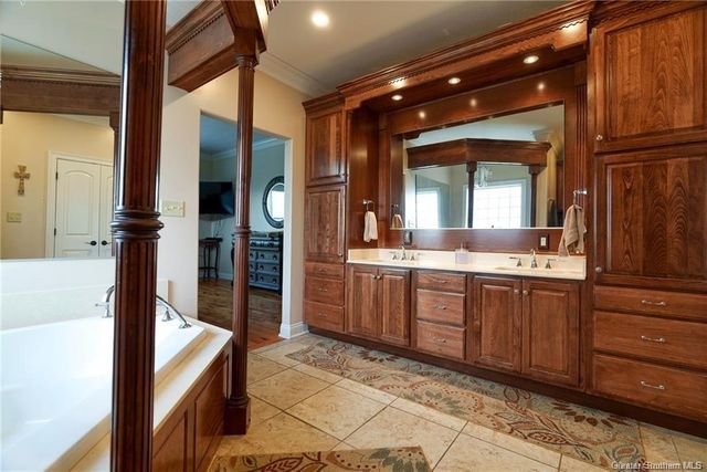 902 Hollis Road, Westlake, LA 70669