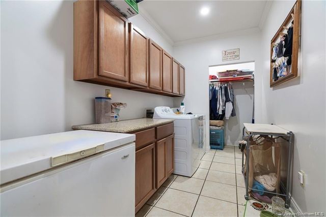 902 Hollis Road, Westlake, LA 70669