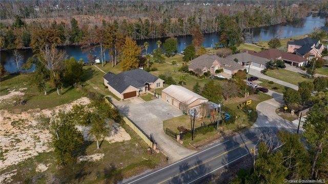 902 Hollis Road, Westlake, LA 70669