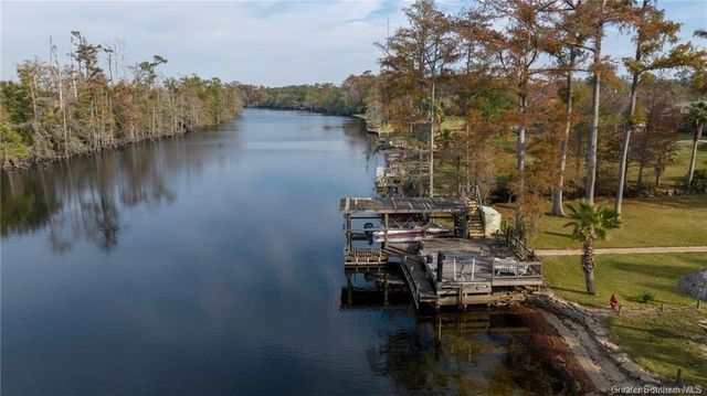 902 Hollis Road, Westlake, LA 70669