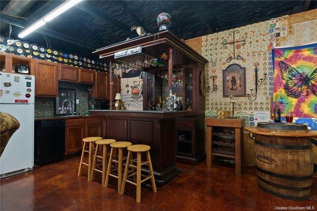 902 Hollis Road, Westlake, LA 70669