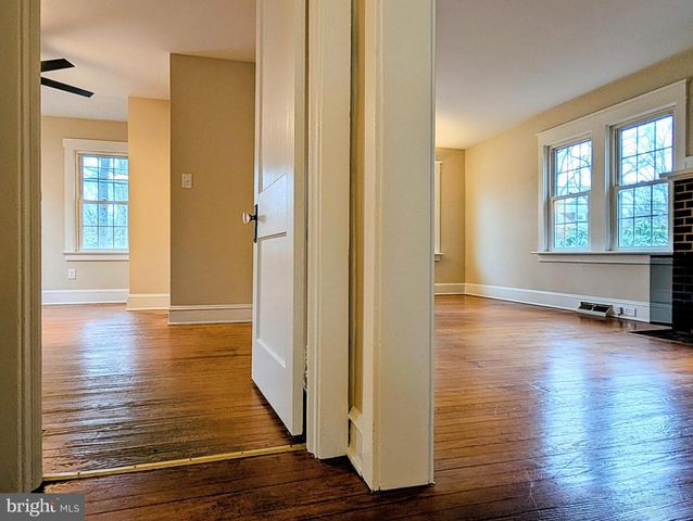 344 COLUMBIA AVE, Pitman, NJ 08071