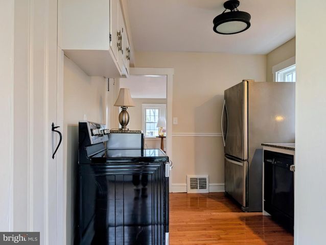 344 COLUMBIA AVE, Pitman, NJ 08071