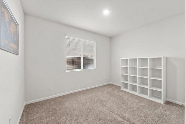 712 Renoir Ln, Stockton, CA 95209