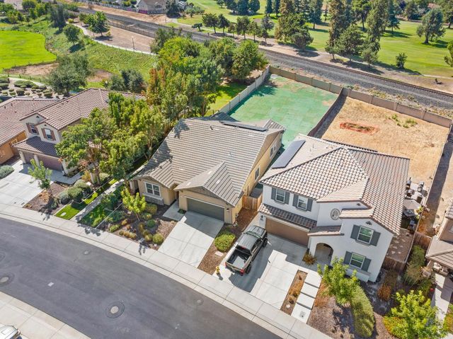 712 Renoir Ln, Stockton, CA 95209