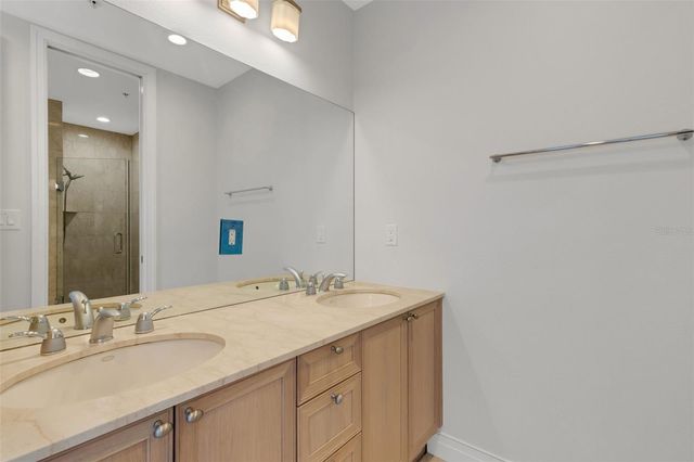 235 COCOANUT AVENUE 108B, Sarasota, FL 34236