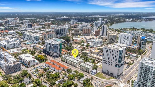 235 COCOANUT AVENUE 108B, Sarasota, FL 34236