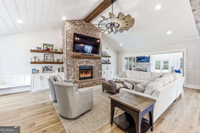 5631 Sandy Creek Road, Madison, GA 30650