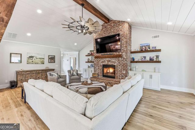 5631 Sandy Creek Road, Madison, GA 30650