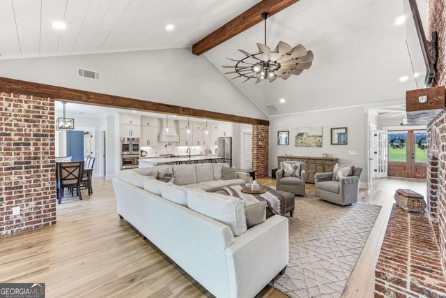 5631 Sandy Creek Road, Madison, GA 30650