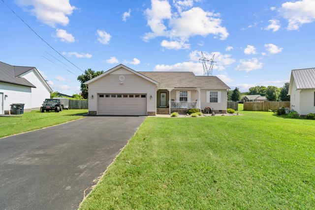 1620 Baucom Dr, Columbia, TN 38401
