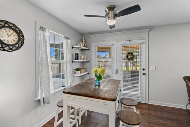 1620 Baucom Dr, Columbia, TN 38401