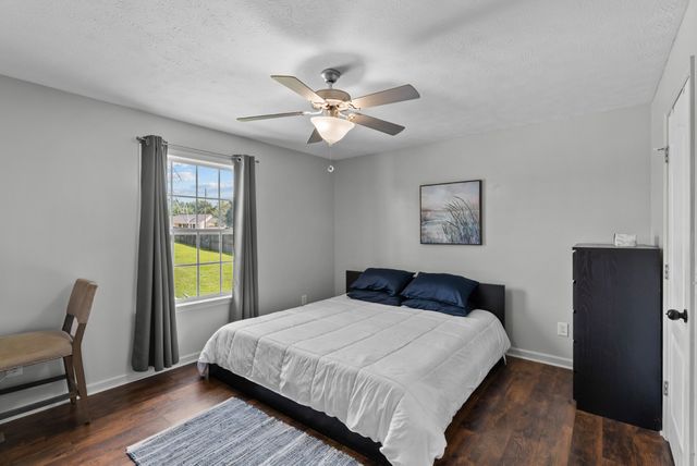 1620 Baucom Dr, Columbia, TN 38401
