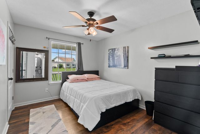 1620 Baucom Dr, Columbia, TN 38401