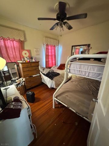 533 11Th Ave, Paterson City, NJ 07514