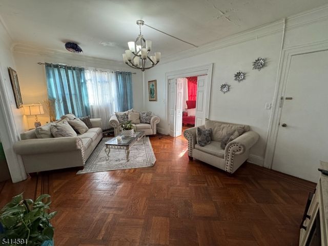 533 11Th Ave, Paterson City, NJ 07514