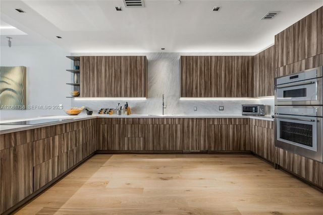 700 NE 24th Street PH-5902, Miami, FL 33137