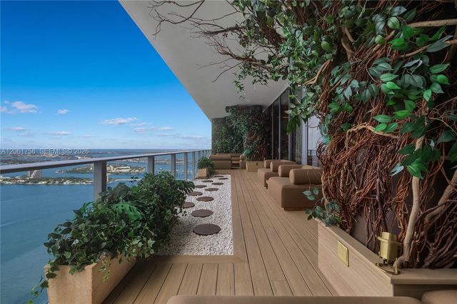 700 NE 24th Street PH-5902, Miami, FL 33137