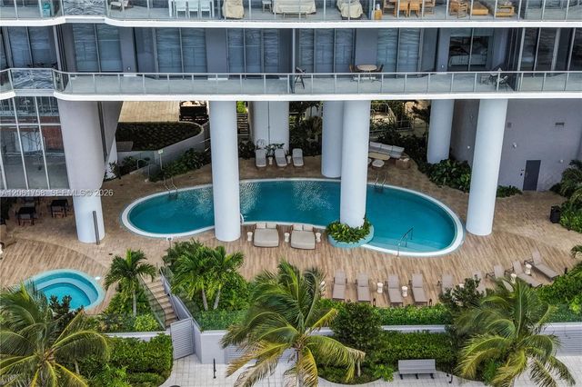 700 NE 24th Street PH-5902, Miami, FL 33137