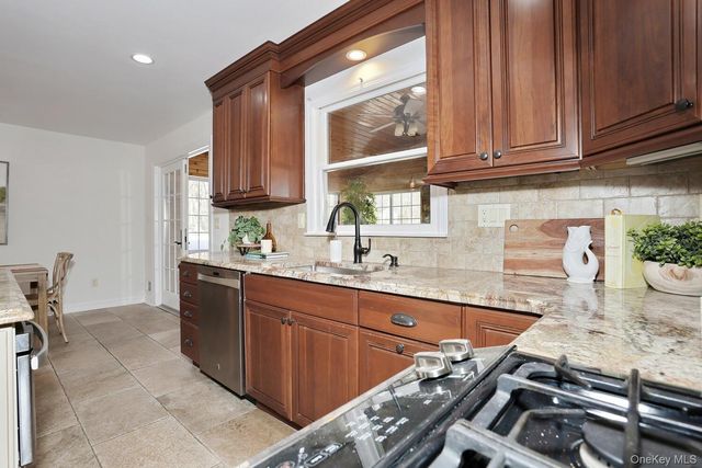 45 Capral Lane, New City, NY 10956