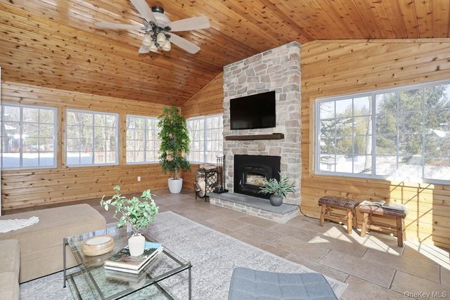 45 Capral Lane, New City, NY 10956