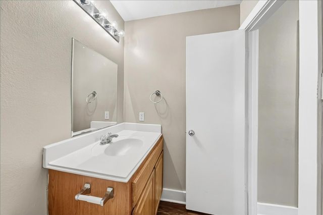 434 Laurel Timbers Drive, Houston, TX 77339
