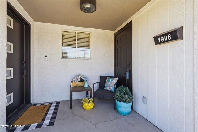 1908 E Pinchot Avenue, Phoenix, AZ 85016