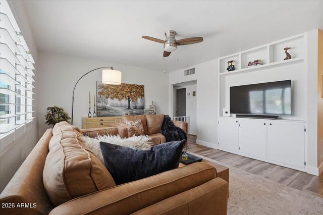 1908 E Pinchot Avenue, Phoenix, AZ 85016