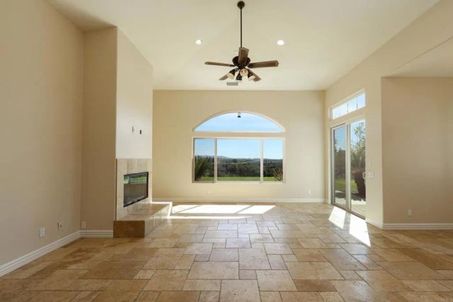 2353 Buena Creek Trail, Vista, CA 92084