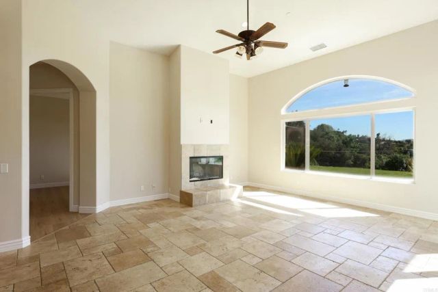 2353 Buena Creek Trail, Vista, CA 92084
