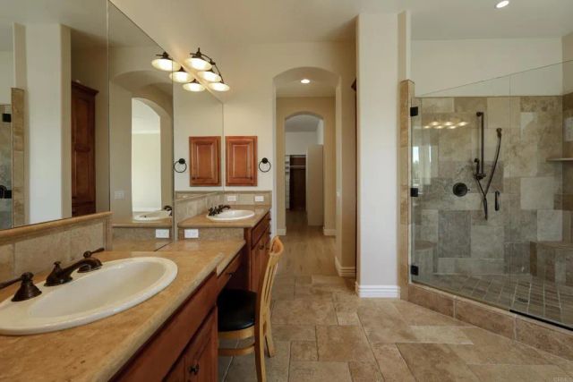 2353 Buena Creek Trail, Vista, CA 92084