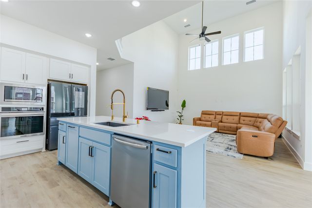 1708 Buttercup Avenue, Aubrey, TX 76227