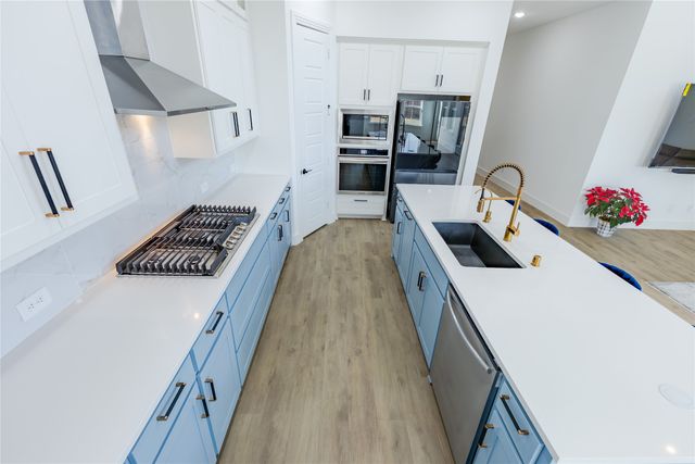 1708 Buttercup Avenue, Aubrey, TX 76227